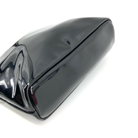 Women's Dior Black Patent Leather Makeup Bag - Picture 5 of 9